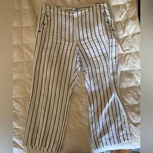 Chicos cropped linen pants - size 12